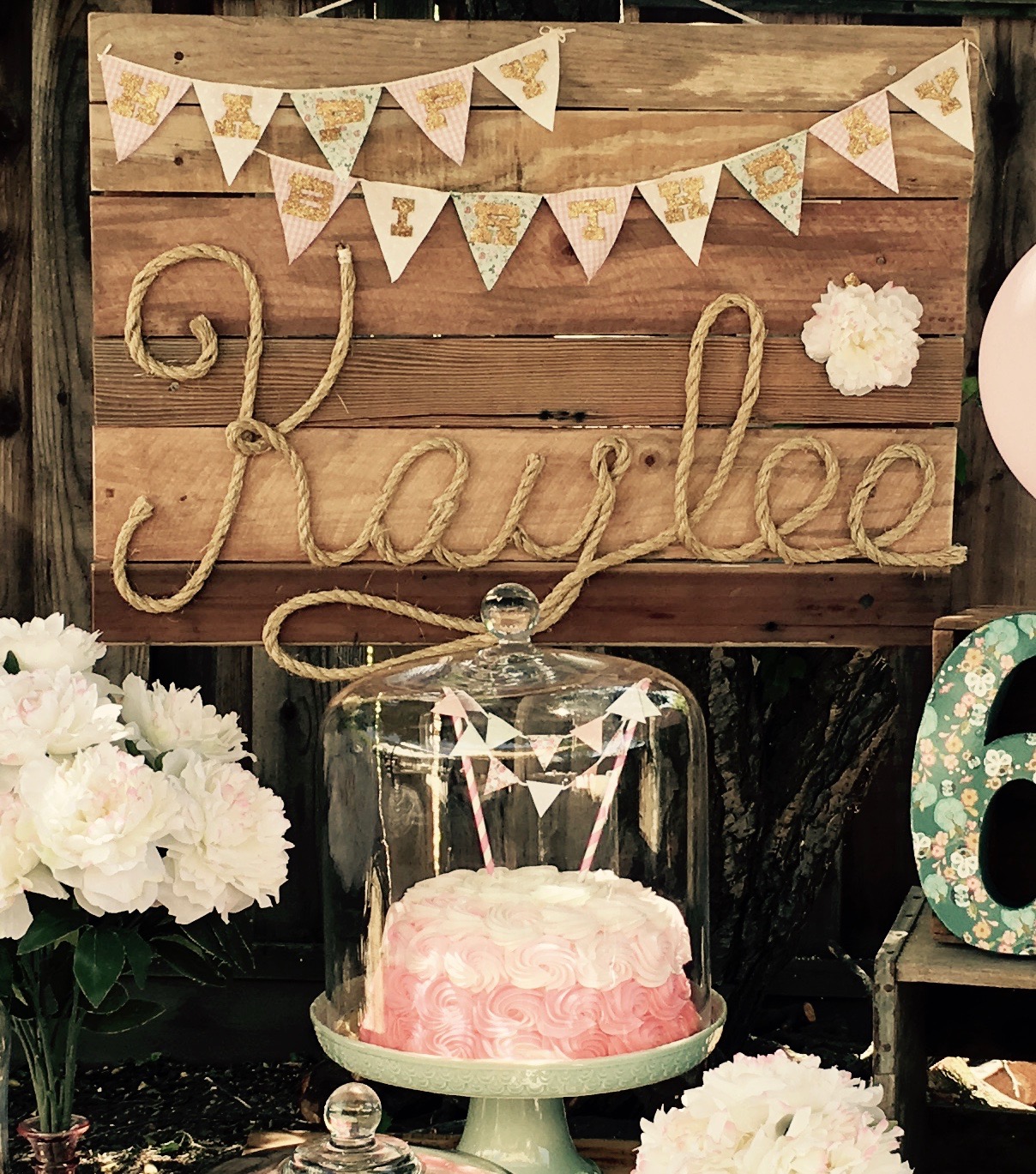 country party sign- cake plat